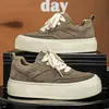 Zapatos Nuevos para Hombre Primavera 2026, Zapatos Deportivos de Nicho para Hombre de Caña Baja con Suela Gruesa, Tenis Casuales Estilo Hong Kong para Estudiantes