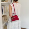 Elegante y clásico bolso de mano de moda, nuevo modelo 2026 para mujer, bolso versátil de hombro y cruzado de nicho para el día a día
