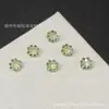 Novos Brincos de Tarraxa Mini Trevo 4*4mm Banhados a Ouro com Zircônia Degradê, Item Quente de Live Stream, Mesmo Estilo que no Xiaohongshu