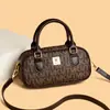 Bolsa de mão estilo retrô, em formato de almofada, para mulheres, nova coleção 2026, moderna e versátil, bolsa de ombro ou bolsa transversal, com design de estampa de alta qualidade, bolsa quadrada pequena