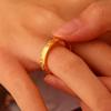 Anillo de Erosión Minimalista para Hombres y Mujeres, Anillos de Pareja Nicho de Lujo Ligero, Regalo para las Fiestas, Abertura Ajustable, Directo del Fabricante