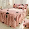 Estilo Princesa Coreana Pieza Única Ribete de Encaje Edredón Faldón de Cama Juego de Tres Piezas Cubrecama Engrosado Antideslizante con Borde de Falda Faldón de Cama