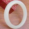 Pulseira de jade imitação Xinjiang azul e branca de tira estreita de 13mm presente pequena suor Pulseira de Jade para menina produtos B para mãe e avó