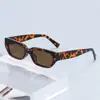 Óculos de Sol Quadrados Pequenos Europeus e Americanos, Modernos e Personalizados, Óculos de Sol Unissex, Retro Anti-UV