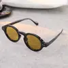 Nuevas gafas de sol polarizadas retro estilo japonés con montura redonda para protección solar, versátiles y elegantes, con un diseño de lente plana estilo Hong Kong
