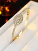 Pulsera Abierta de Moda con Circonita Estilo Lujo Ligero Transfronteriza Venta Caliente Sensación de Alta Gama Versátil para el Viaje Diario Citas