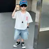 Conjunto de Camisetas de Manga Curta de Verão para Meninos 2026 Novo Conjunto Casual Fino de Duas Peças para Crianças Pequenas e Crianças Jovens Comércio Exterior Roupas Infantis