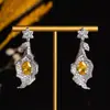 Pendientes de Campana Retro de Moda de Alta Gama con Circonita Verano Nicho Lujo Ligero Pendientes de Circonita Adornos para Orejas Venta al por Mayor