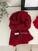 Colección de Bufandas de Navidad y Año Nuevo Bufanda Roja para Mujer Invierno Iluminadora Estudiante Cálido Calentador de Cuello de Año Nuevo Regalo para Pareja Transfronterizo