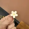 Nueva Hebilla de Cordón para Zapatos con Flor Pequeña, Accesorios de Decoración de Flores de Color Caramelo de Gama Alta, Zapatos para Entrenamiento Moral, Zapatos Deportivos, DIY Extraíble