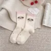 Calcetines Gruesos de Lana Australiana Otoño/Invierno con Forro de Felpa Cálida Hasta la Mitad de la Pantorrilla para Mujer Lindos Rosas Estilo Femenino de Academia Calcetines Largos de Felpa