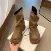 Botas Martin para Mulheres, Novo Estilo Outono e Inverno 2025, Botas Curtas Populares de Sola Grossa, Botas Empilhadas Estilo Melard, Botas Slim