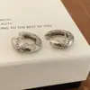 Diseño Simple y Personalizado, Pendientes Irregulares Geométricos en Forma de U Dorados con Cruces de Circonita para Mujer, Pendientes de Lujo Ligero y de Alta Gama