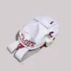 Mochila Casual Simple de Estilo Nuevo para Verano 2026 para Estudiantes, Alto Valor Estético, Gran Capacidad, Bolso Escolar con Bordado de Letras Personalizado