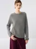 Nueva colección de otoño e invierno de ropa de alta costura lista para usar en tonos de color relajantes, jersey de cuello redondo, suéter de cachemir de punto versátil de corte holgado para mujer