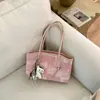 Bolsa Transfronteiriça Tendência Grande Capacidade para Mulheres 2026 Primavera Nova Bolsa de Ombro/Axila de Nicho Bolsa Tote Casual para o Dia a Dia