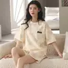 Pijama de Algodón Puro para Mujer Verano Cuello Redondo Manga Corta Shorts Rayados Casuales Estilo Delgado Holgado Cómodo Estudiante Se Puede Usar Fuera de Casa Ropa para el Hogar