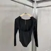 Body Camiseta de Manga Longa Outono 2026 para Mulheres, Design Sexy Vazado, Decote Profundo nas Costas, Ajuste ao Corpo, Cor Sólida, Gola Redonda, Camada Base, Transfronteiriço