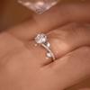 Anillo para mujer plata esterlina S925 corazón extendido 1 quilate moissanita diamante anillo suministro transfronterizo soporte vacío en vivo venta al por mayor cerrada