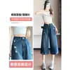 Jeans azul vintage destroyed cropped para mulheres, verão 2026, finos, cintura alta, modelagem que afina, comprimento médio, perna larga, corte reto