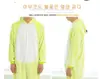 Otoño e invierno venta al por mayor de fábrica canguro rana dibujos animados animal onesie pijama franela perro amarillo grande lindo ropa de casa