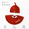 Nuevo Tipo de Toalla para Saliva Babero Impermeable para Escupir Babero Bordado Gorro Fetal para Bebé Conjunto Combinado con Bolsillo para Saliva