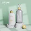 Frasco Redondo Branco em Estoque com Bomba de Grão de Madeira, Frasco Plástico Dispensador de Shampoo e Gel de Banho 300/400/500ml
