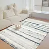 Tapete Simples de Veludo Cristal para Mesa de Centro para Uso Doméstico, Carpete Moderno para Sala de Estar, Sensação de Luxo Leve de Alta Qualidade, Tapete de Quarto ao Lado da Cama com Design Linear