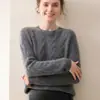 Suéter de cachemira de tres hilos engrosado con cuello redondo para mujer, suéter tejido de punto trenzado de color liso, elegante y versátil, holgado, nuevo artículo de otoño e invierno