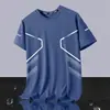 [Mangas Cortas de Seda de Hielo] Nuevo Estilo de Verano Holgado Cuello Redondo Mangas Cortas de Seda de Hielo Secado Rápido Transpirable Camiseta Fina Fresca para Hombre