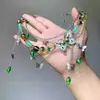 Colar com Pingente de Borla em Pedra Olho de Gato, Artesanato Resistente de Luxo Leve, Corrente de Clavícula de Alto Valor Verde Totalmente Cravejada, Estilo Floresta, Estilo Corte Gentil