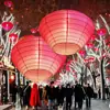 Lanternas Degradê do Mesmo Estilo das de Dajiang Buye City, Decorações de Rua para Exterior, Ornamentos Pendentes à Prova de Sol e Impermeáveis para Cena Noturna, Artesanato Luminoso
