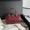 Bolso de hombro para mujer con patrón tejido único estilo Chanel, nuevo modelo 2026, bolso cruzado simple y versátil, bolso de mano de alta gama
