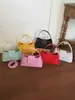 Bolso de Gama Alta con Lunares Verde Menta para Mujer Modelo Nuevo 2026 Bolso de Axila Bolso de Hombro Único Bolso Cruzado Versátil para Viajes al Trabajo Diseño de Nicho