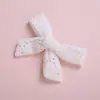 Pinza de encaje linda de verano para niños, algodón puro, bordado hueco de mariposa para bebé, 9*6cm, pinza para flequillo de niña