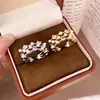 Anillo Abierto de Zirconia y Perla de Lujo Ligero de Moda, Diseño Exquisito de Nicho de Gama Alta, Anillo para Dedo Índice, Accesorio de Mano Versátil y Elegante