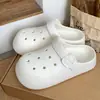 2026 Nuevos Zapatos Mary Jane Perforados Retro para Mujer Suela Gruesa Antideslizantes para Exteriores Sandalias de EVA Versátiles Zapatos Cerrados para Playa