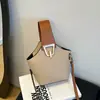Bolsa Saco de Ombro Único Color Block Casual Simples Feminina Nova Tendência Moda Textura Primavera 2026
