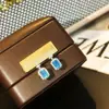 Pendientes de plata S925 con piedras preciosas de colores de moda, estilo cool para la oficina, pendientes de un solo diamante con corte esmeralda, pendientes de botella de perfume, transmisión en vivo