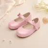 Zapatos de vestir duraderos para niñas para espectáculos de cumpleaños y fiestas, zapatos de piel de princesa con punta redonda y lazo brillante en estilo de lujo ligero vintage