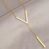 Collar de acero de titanio en tono dorado para mujer, no se decolora, lujo ligero, nicho, joyería de cadena para la clavícula, de alta gama, versátil, a la moda y para el temperamento