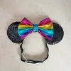 Acessórios de cabelo novos com laço de lantejoulas para crianças, tiara decorativa para parque de diversões, faixa de cabelo elástica ajustável de nylon