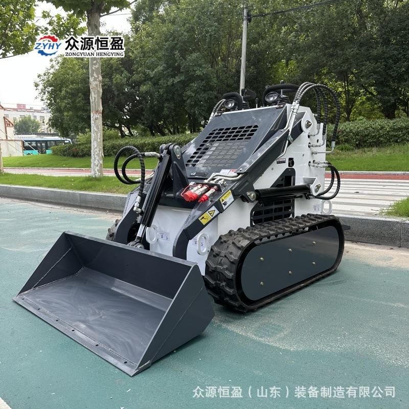 Q滑移装载机 (13).jpg