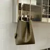 2026 Nuevo Bolso de Mano Tejido tipo Cubeta Hecho a Mano para Mujer, Correa Ancha Minimalista para el Hombro, Bolso de Hombro Único para Debajo del Brazo, Gran Capacidad, Estilo Casual