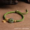 Nó de milho tecido à mão Fivela de segurança de jade Hetian Corda de mão de bambu Estilo étnico feminino Pulseira de corda vermelha do ano de nascimento