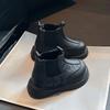 Botas Femininas 2025 Outono Novo Botas Pretas Simples Estilo Britânico Moda Botas Curtas Botas de Couro com Solado Macio para Meninos