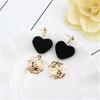 Moda versátil hueco Zircón Rosa corazón de amor borla de bola de felpa aretes de tachuela para mujer de temperamento dulce