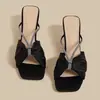 Tacones Altos con Moño, Estilo Francés de Alta Gama con Faldas, Sandalias y Pantuflas, Nueva Moda Verano y Otoño 2025, Hermosos Tacones de Cristal