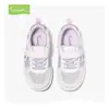 Zapatos con luces intermitentes Snuffy Zapatos de Skate para Niñas 2026 Otoño Nuevos Zapatos Deportivos para Niña Pequeña Zapatos Casuales de Princesa Brillantes