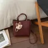 Cesta de Verduras de Otoño e Invierno Transfronteriza Bolso Cubo para Mujer Nuevo 2026 Bolso Versátil de Hombro Cruzado Bolso de Nicho Retro